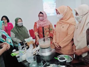 Pelatihan Olahan Daging Ayam